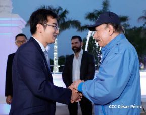 Entrega de 250 buses provenientes de China a transportistas de Managua y Ciudad Sandino