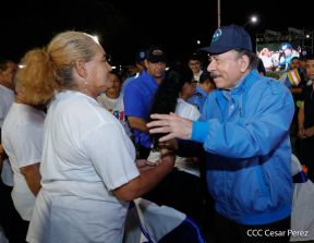 Entrega de 250 buses provenientes de China a transportistas de Managua y Ciudad Sandino