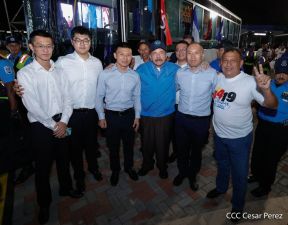Entrega de 250 buses provenientes de China a transportistas de Managua y Ciudad Sandino
