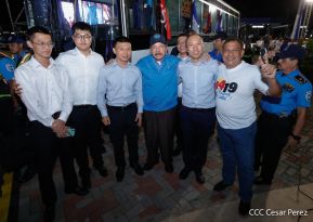 Entrega de 250 buses provenientes de China a transportistas de Managua y Ciudad Sandino