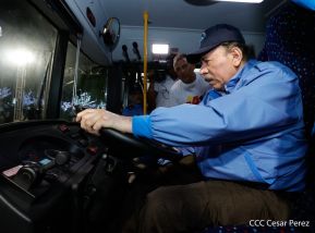Entrega de 250 buses provenientes de China a transportistas de Managua y Ciudad Sandino