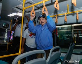 Entrega de 250 buses provenientes de China a transportistas de Managua y Ciudad Sandino
