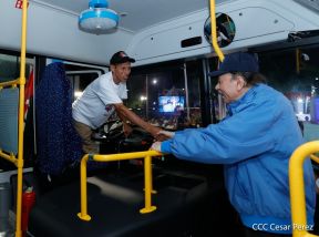 Entrega de 250 buses provenientes de China a transportistas de Managua y Ciudad Sandino
