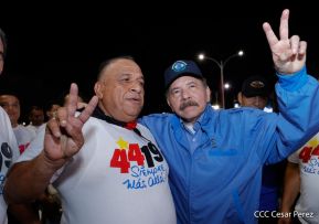 Entrega de 250 buses provenientes de China a transportistas de Managua y Ciudad Sandino