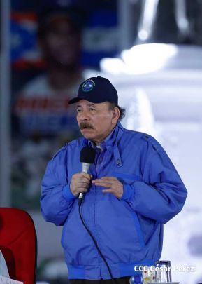 Entrega de 250 buses provenientes de China a transportistas de Managua y Ciudad Sandino