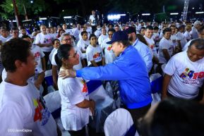 Entrega de 250 buses provenientes de China a transportistas de Managua y Ciudad Sandino