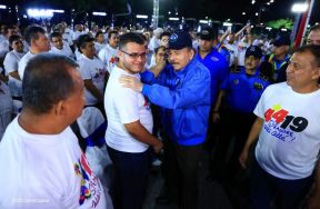 Entrega de 250 buses provenientes de China a transportistas de Managua y Ciudad Sandino