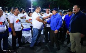 Entrega de 250 buses provenientes de China a transportistas de Managua y Ciudad Sandino