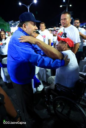 Entrega de 250 buses provenientes de China a transportistas de Managua y Ciudad Sandino