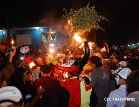 Así fueron recorridas las calles de Masaya por el tradicional desfile de los Agüizotes