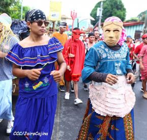 Torovenado de Monimbó en Masaya