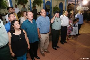 Daniel y Rosario rinden homenaje a Sandino en su aniversario natal