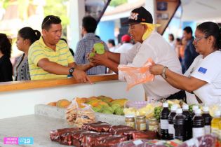 León exhibe su cultura, gastronomía y artesanía en Avenida de Bolívar a Chávez