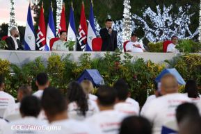 Entrega de 250 autobuses de China a cooperativas de transporte de Managua