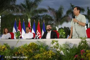 Entrega de 250 autobuses de China a cooperativas de transporte de Managua