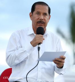 Entrega de 250 autobuses de China a cooperativas de transporte de Managua