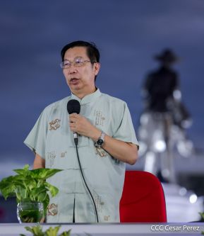 Entrega de 250 autobuses de China a cooperativas de transporte de Managua