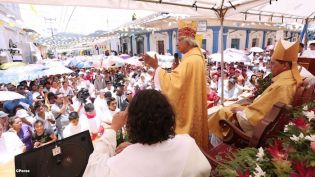 Miles de boaqueños recibieron al cardenal Leopoldo José Brenes
