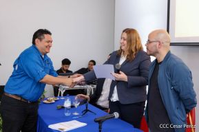 Comunicadores de la Agencia Sputnik con  Medios del Poder Ciudadano