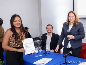 Comunicadores de la Agencia Sputnik con  Medios del Poder Ciudadano