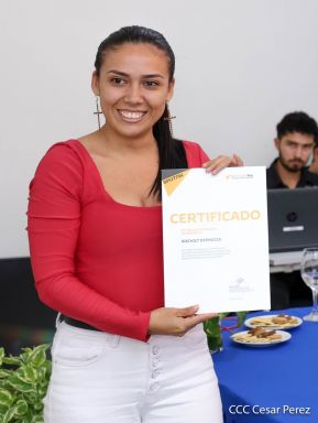 Comunicadores de la Agencia Sputnik con  Medios del Poder Ciudadano