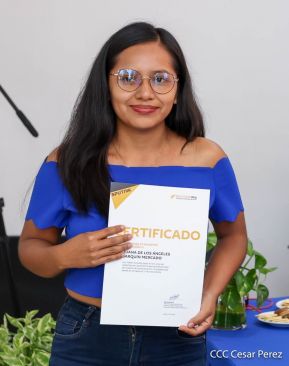 Comunicadores de la Agencia Sputnik con  Medios del Poder Ciudadano