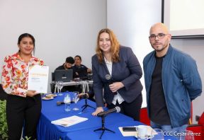 Comunicadores de la Agencia Sputnik con  Medios del Poder Ciudadano