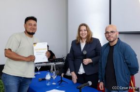 Comunicadores de la Agencia Sputnik con  Medios del Poder Ciudadano