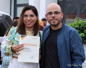 Comunicadores de la Agencia Sputnik con  Medios del Poder Ciudadano