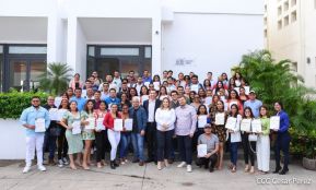 Comunicadores de la Agencia Sputnik con  Medios del Poder Ciudadano