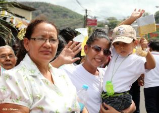Miles de boaqueños recibieron al cardenal Leopoldo José Brenes