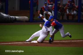 Familias disfrutan de inauguración del Estadio Roberto Clemente de Masaya