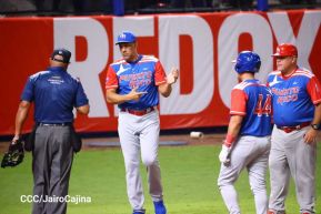 Familias disfrutan de inauguración del Estadio Roberto Clemente de Masaya