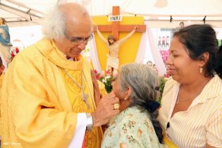 Miles de boaqueños recibieron al cardenal Leopoldo José Brenes