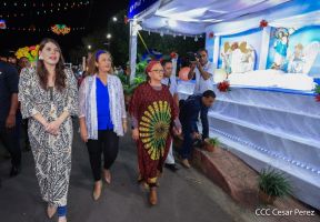 Conozca los altares en honor a la Purísima en la Avenida de Bolívar a Chávez