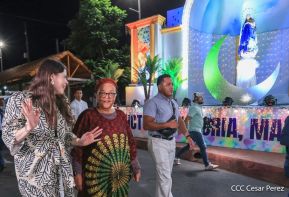 Conozca los altares en honor a la Purísima en la Avenida de Bolívar a Chávez