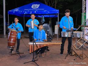 Conozca los altares en honor a la Purísima en la Avenida de Bolívar a Chávez