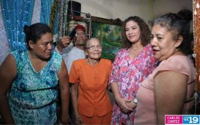 ¿Quién causa tanta alegría? ¡La Concepción de María!