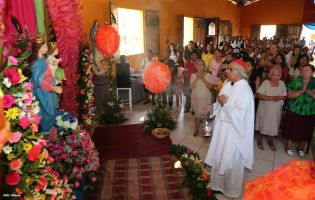 Cardenal Brenes oficia misa en honor a María Auxiliadora