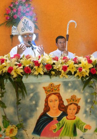 Cardenal Brenes oficia misa en honor a María Auxiliadora