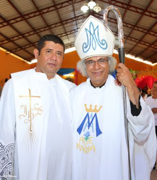Cardenal Brenes oficia misa en honor a María Auxiliadora