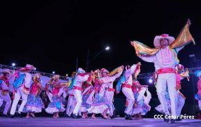 Tope de Santos en Diriamba: Cultura, Historia y Fe