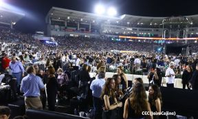 Concierto de Luis Miguel en el Estadio Nacional Soberanía de Managua