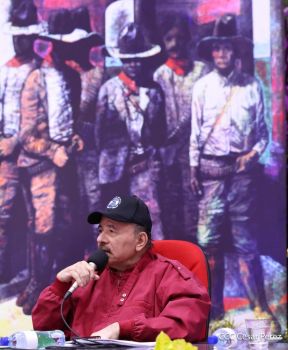 Acto en conmemoración al Tránsito a la Inmortalidad de Augusto C. Sandino