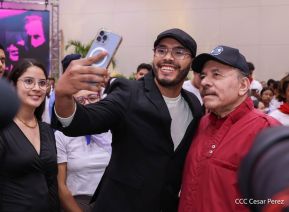 Acto en conmemoración al Tránsito a la Inmortalidad de Augusto C. Sandino