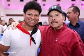 Acto en conmemoración al Tránsito a la Inmortalidad de Augusto C. Sandino