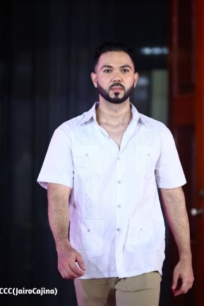 Primer Festival Internacional de las Guayaberas en Granada