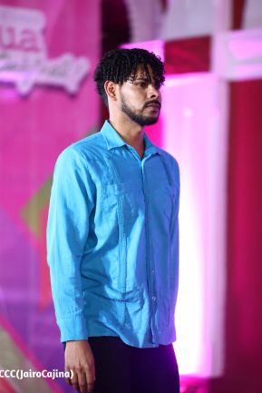 Primer Festival Internacional de las Guayaberas en Granada