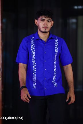 Primer Festival Internacional de las Guayaberas en Granada