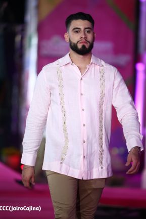 Primer Festival Internacional de las Guayaberas en Granada